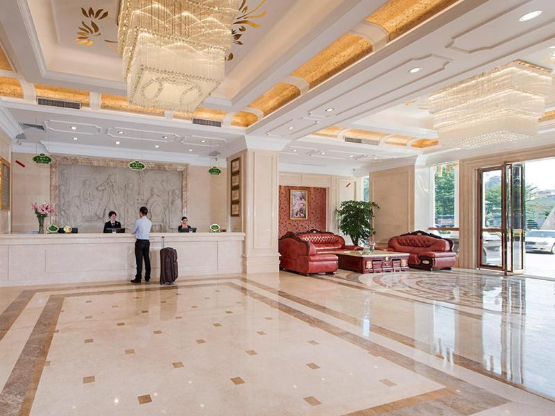 Vienna Hotel Huizhou Chenjiang Avenue Eksteriør bilde