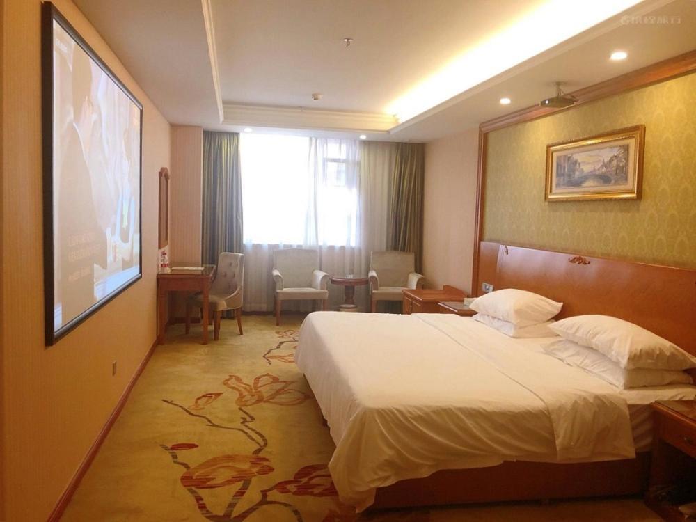 Vienna Hotel Huizhou Chenjiang Avenue Eksteriør bilde